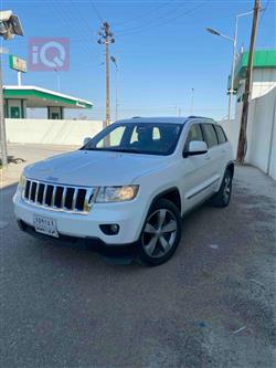 جیپ گراند شیرۆکی